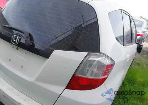 2013 Honda Fit from USA, damaged, VIN JHMGE8H37DC077416